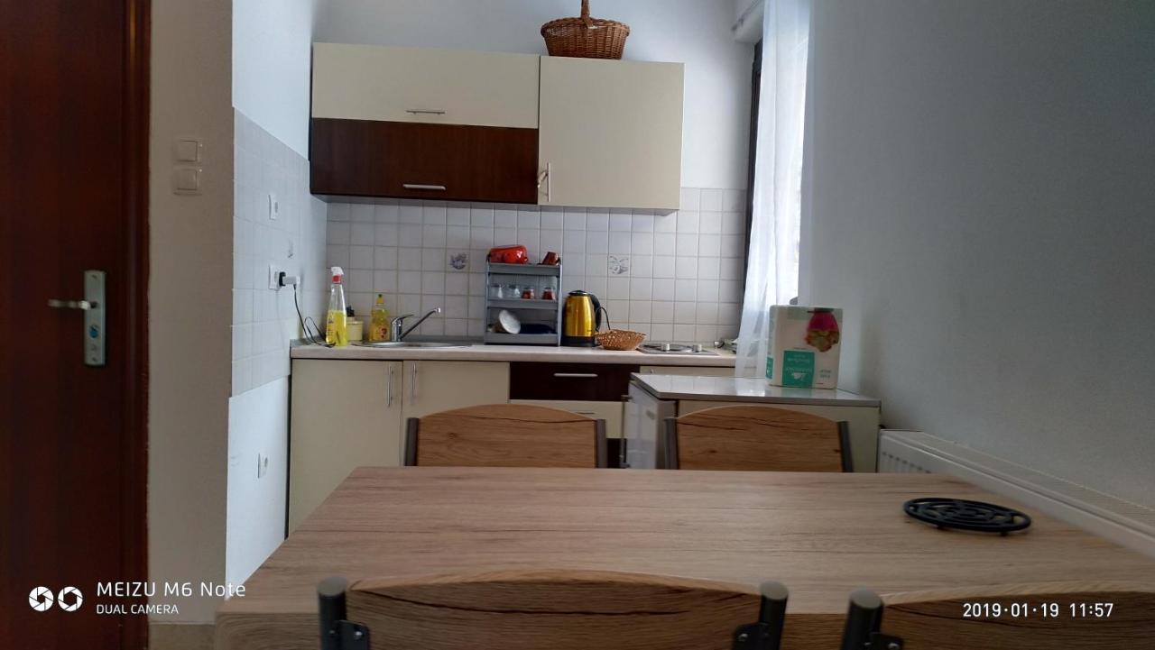 Apartman Hasen Vlasic Apartment Bagian luar foto